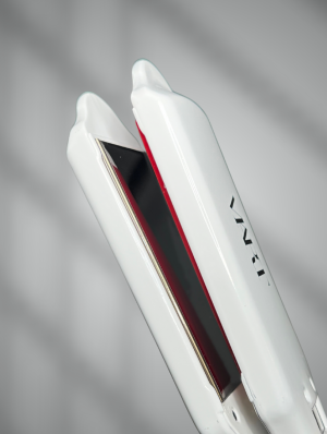 Ultrasonic Infrared Low-Temperature Iron for Hair Treatment Procedures - Image 4